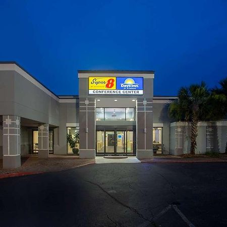 Super 8 By Wyndham Mobile I-65 Hotel Luaran gambar